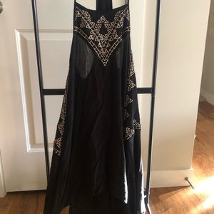 Medium black with silver detail ripcurl sundress/bathing suit cover